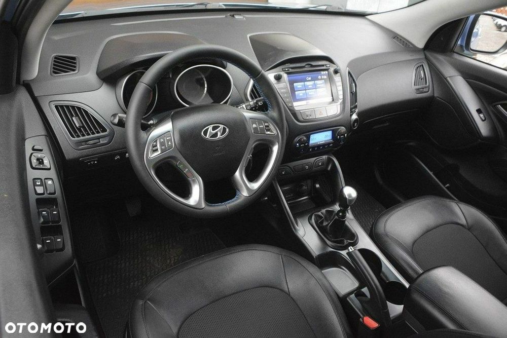 Hyundai ix35 1.7 CRDi 2WD blue Comfort - 11