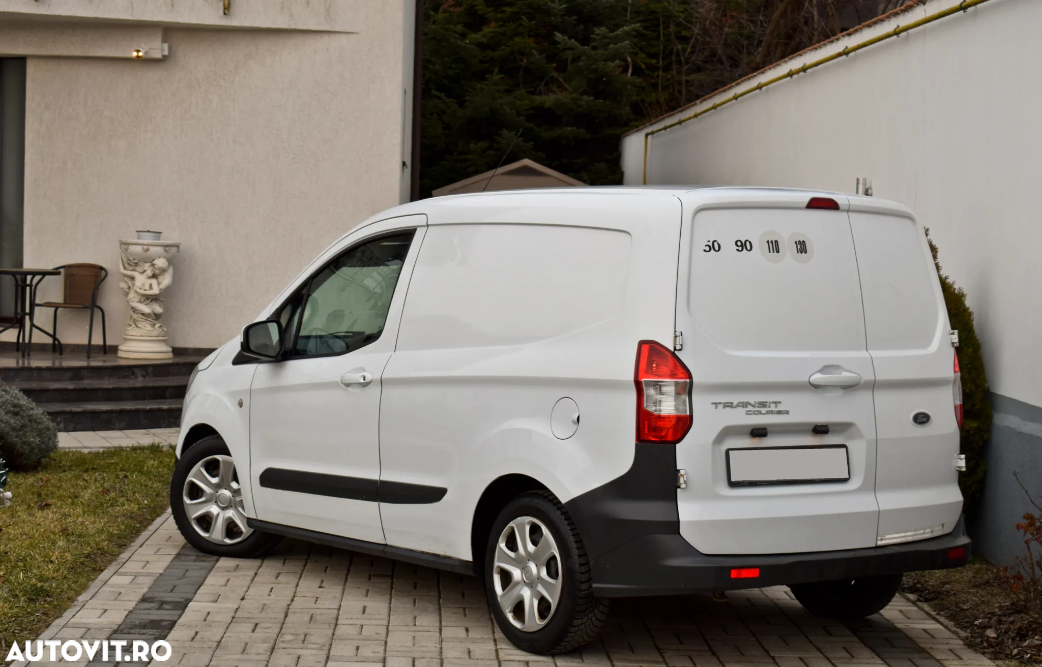 Ford TRANSIT COURIER - 5
