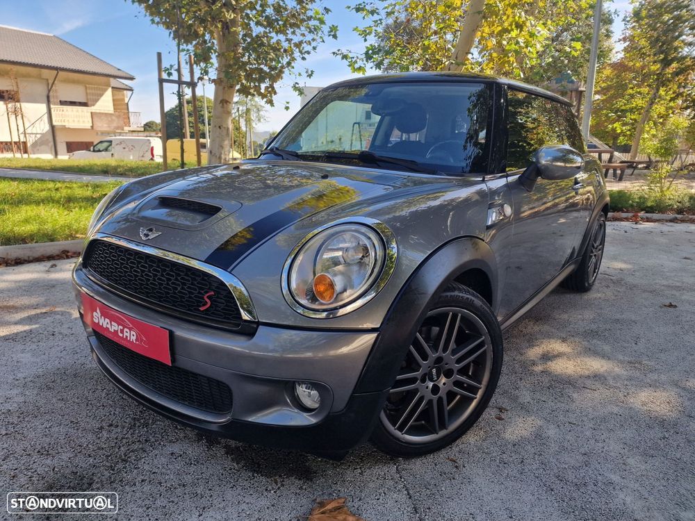 MINI 3 Portas Cooper S - 1