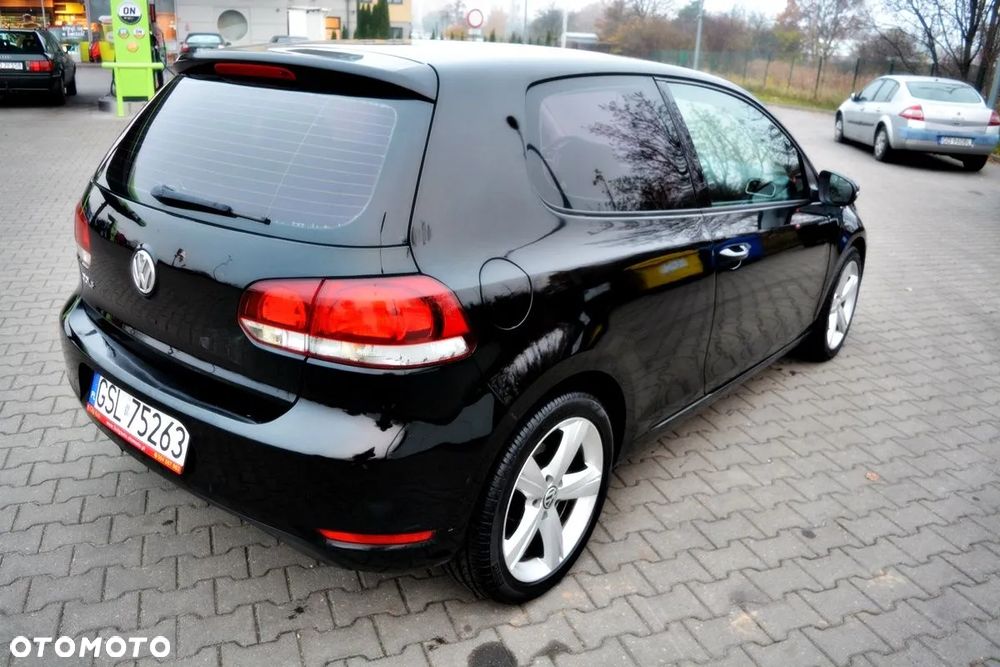 Volkswagen Golf - 4