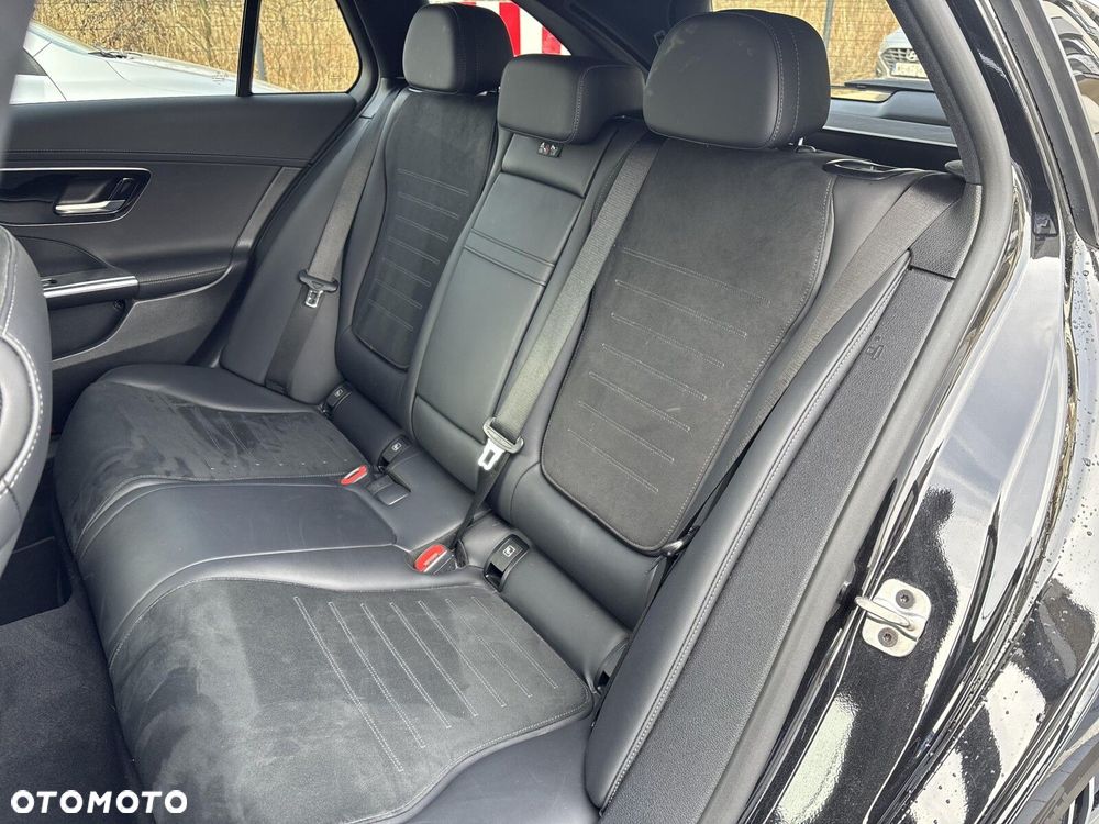 Mercedes-Benz Klasa C - 25