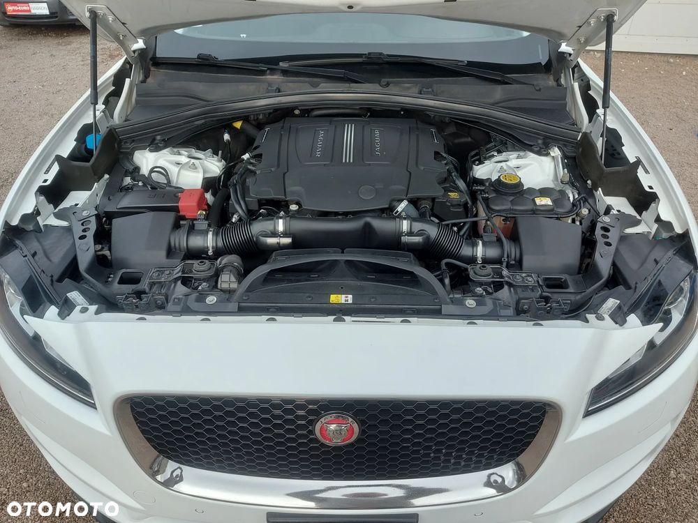 Jaguar F-Pace 3.0 V6 AWD Prestige - 27