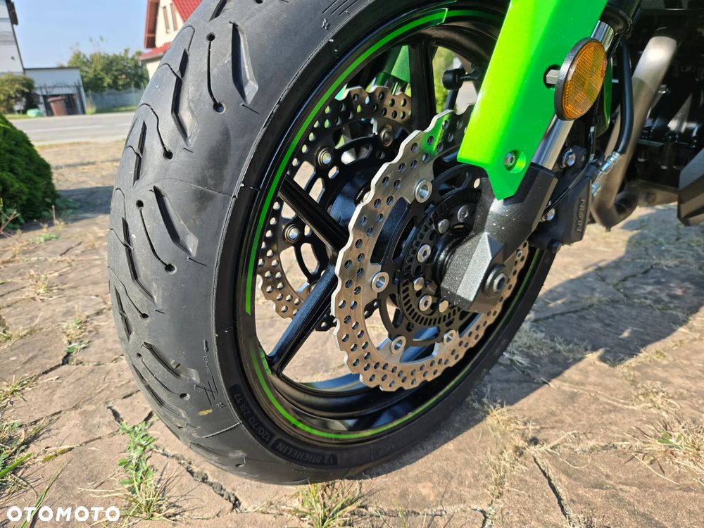 Kawasaki Versys 650 - 19