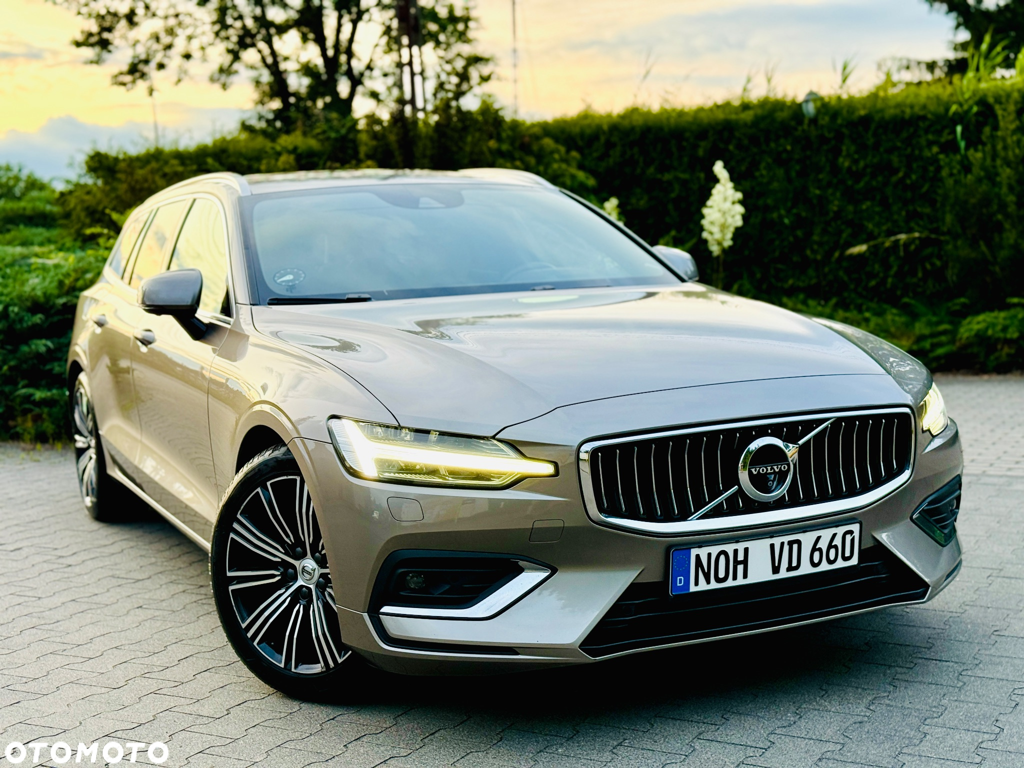 Volvo V60 D4 Inscription - 22