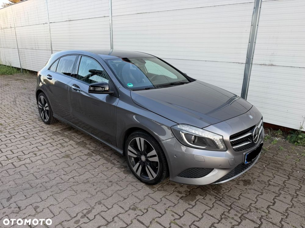 Mercedes-Benz Klasa A 180 (BlueEFFICIENCY) Urban - 2