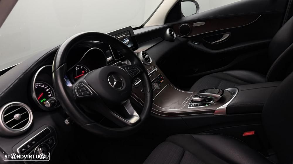 Mercedes-Benz C 220 CDI DPF (BlueEFFICIENCY) 7G-TRONIC - 11