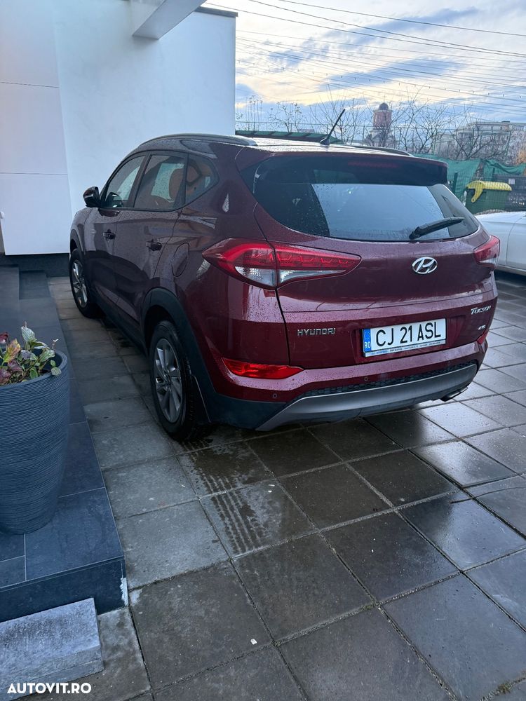 Hyundai Tucson 1.6 T-GDi 4WD 6MT Style - 9