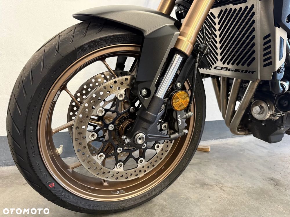 Honda CB - 7