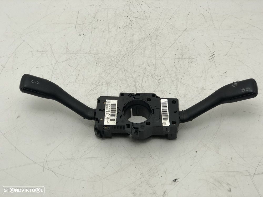 Modulo comando dos piscas e limpa vidros VW GOLF IV (1J1) 10.97 - 05.04 - 1