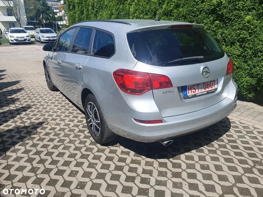 Opel Astra 1.4 Turbo - 24
