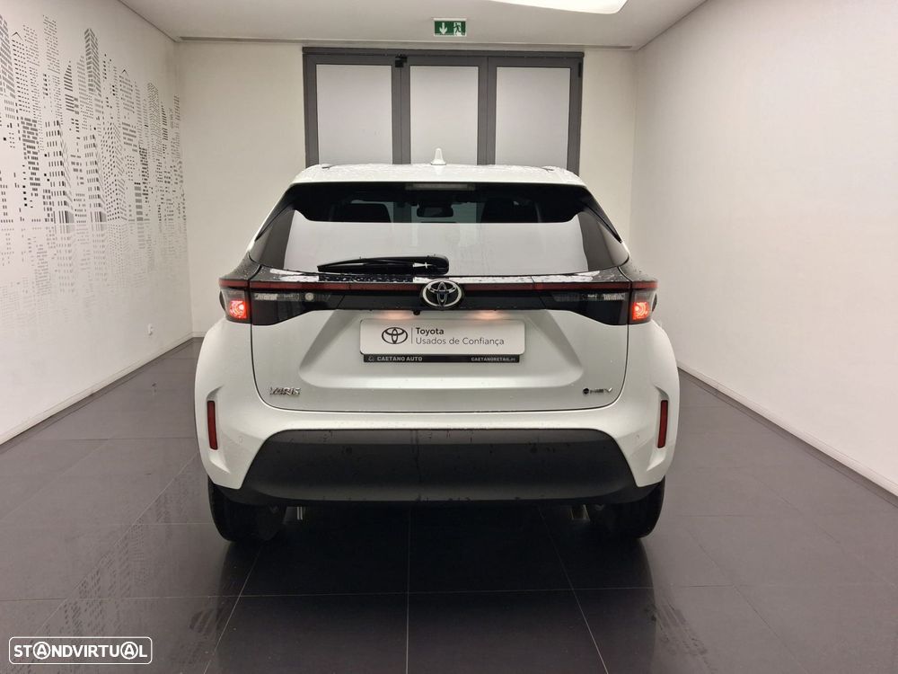 Toyota Yaris Cross 1.5 HDF Comfort Plus - 4