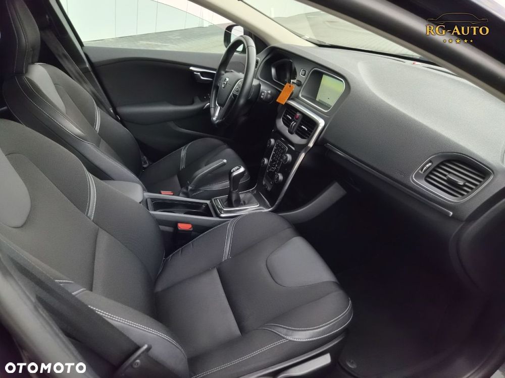 Volvo V40 - 28