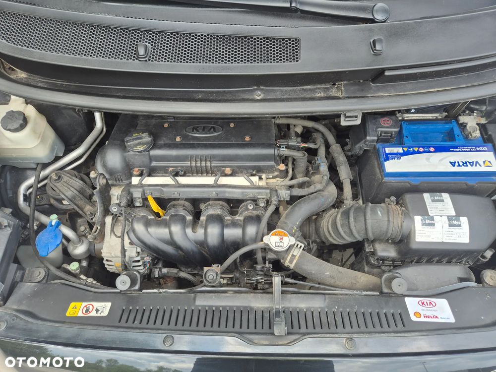 Kia Venga 1.6 Business Line - 29
