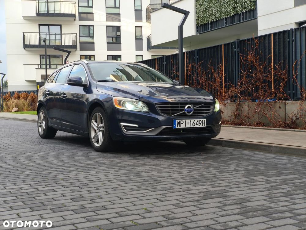 Volvo V60 T5 AWD Geartronic Inscription - 2