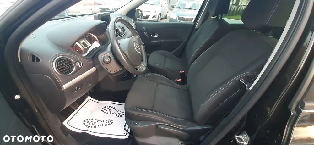 Renault Clio 1.2 16V Dwudziestka Euro5 - 24
