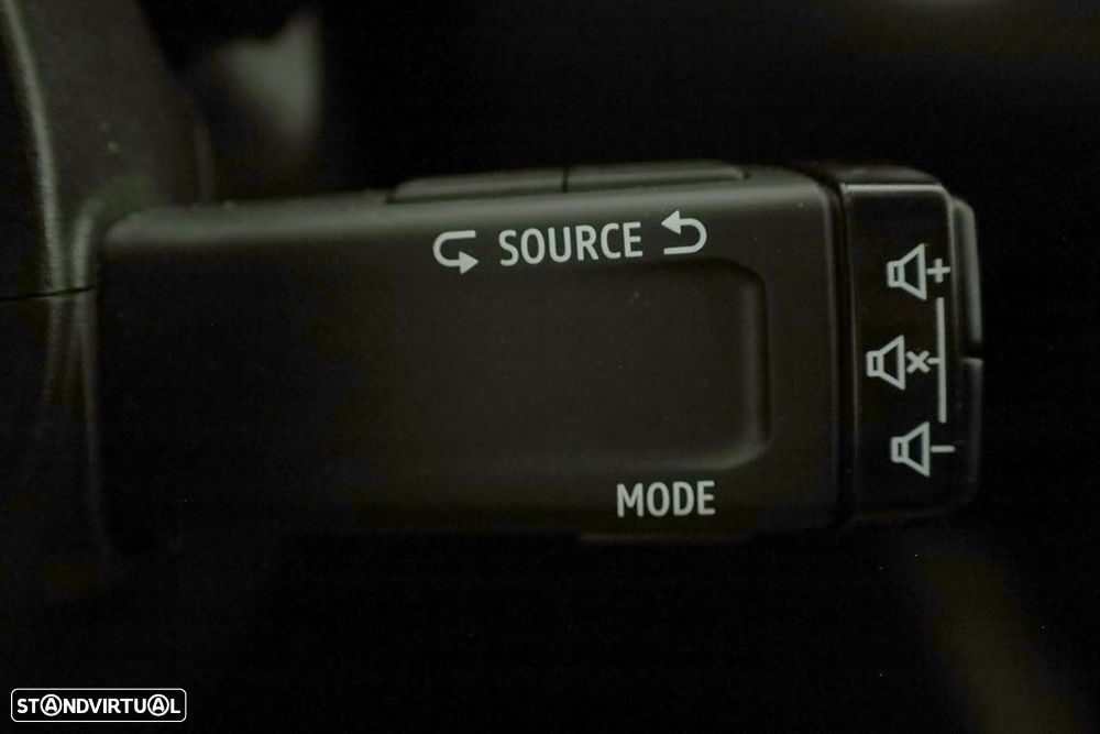 Renault Captur 1.0 TCe Techno Bi-Fuel - 17