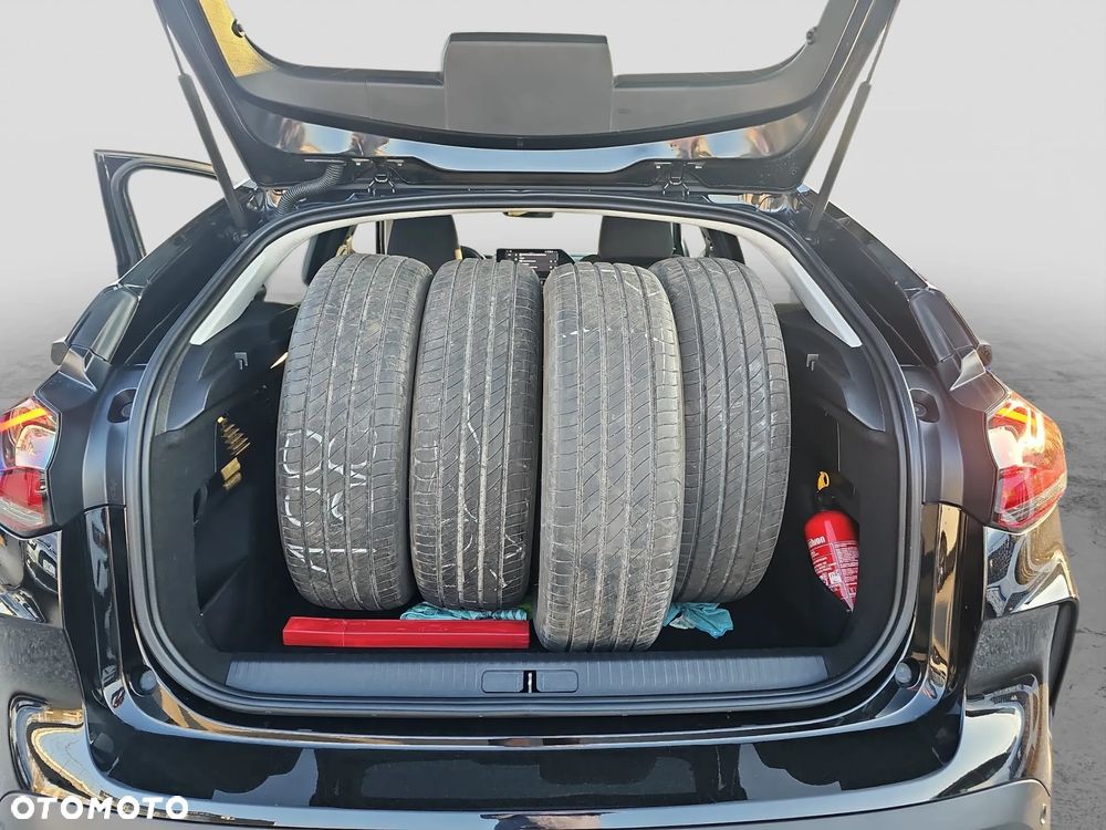 Citroën C4 1.2 PureTech Shine S&S EAT8 - 23