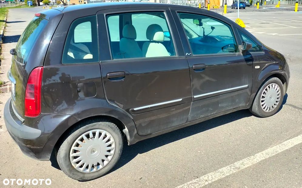 Lancia Musa 1.4 16V Oro - 4