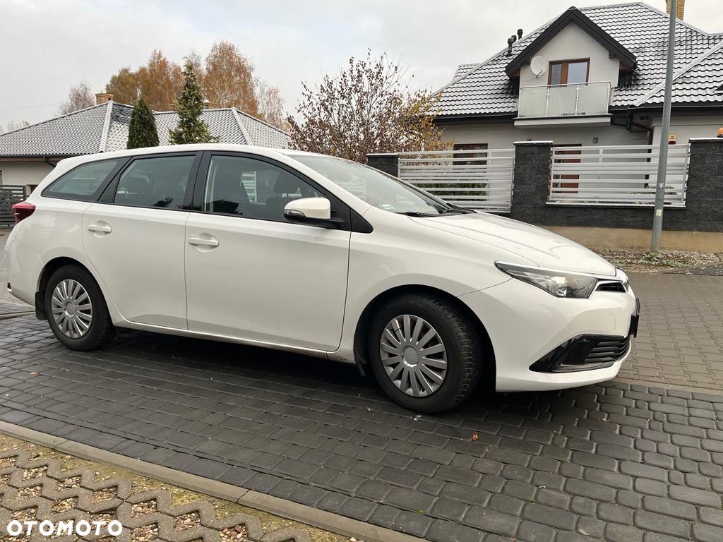 Toyota Auris 1.4 D-4D Active - 14