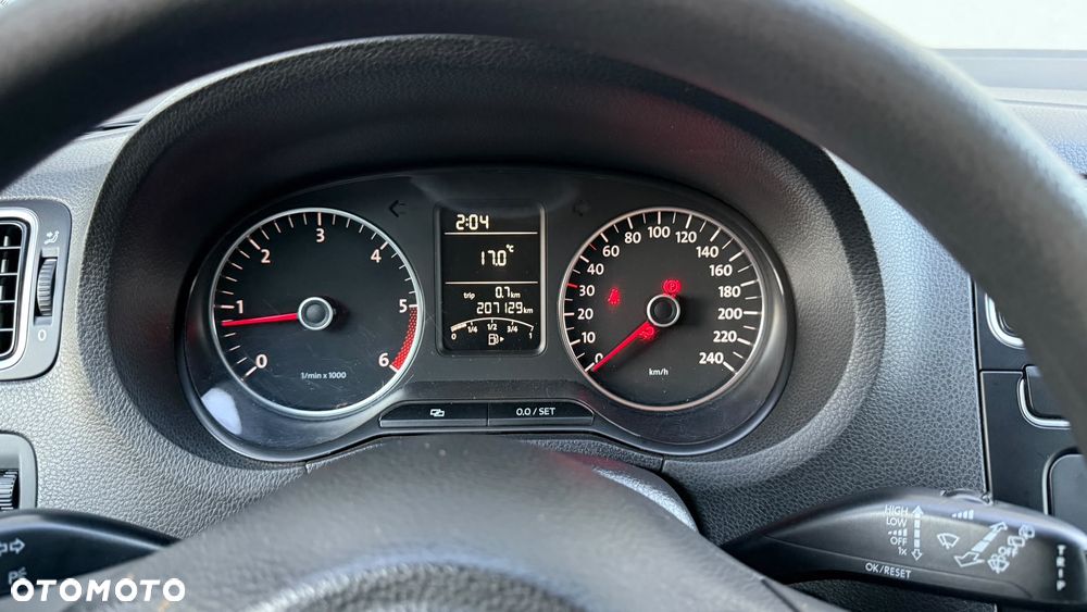 Volkswagen Polo - 36