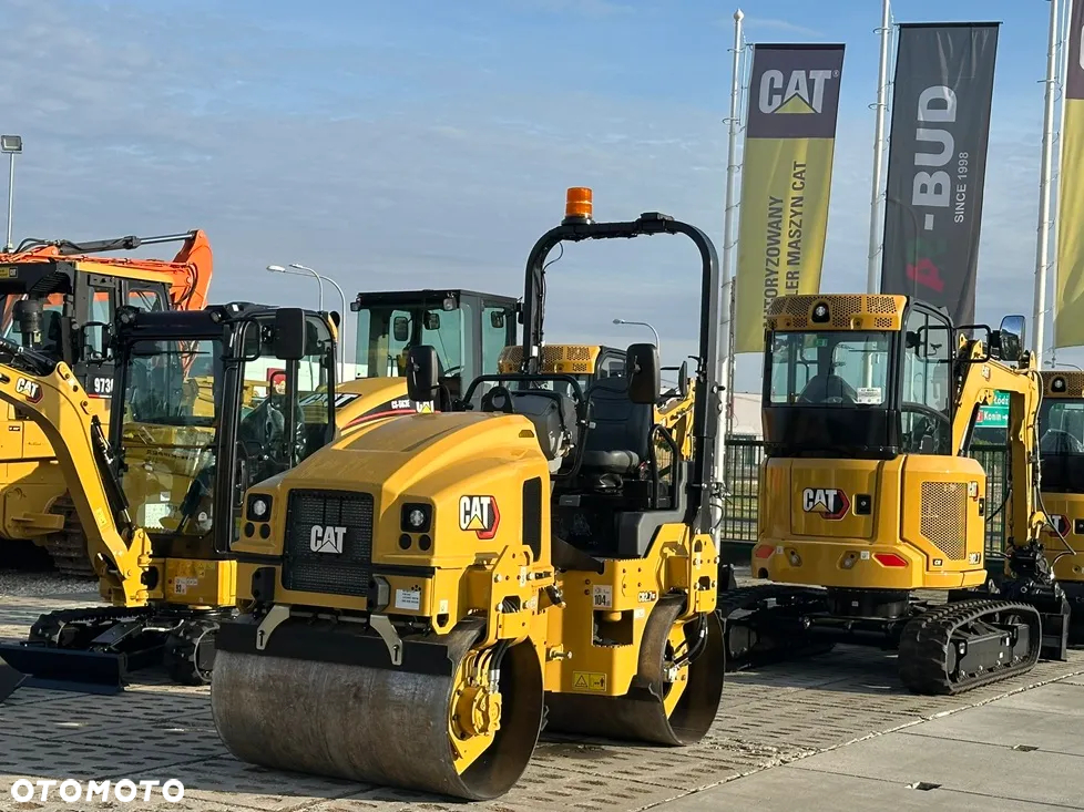 Caterpillar 301.8 - 23