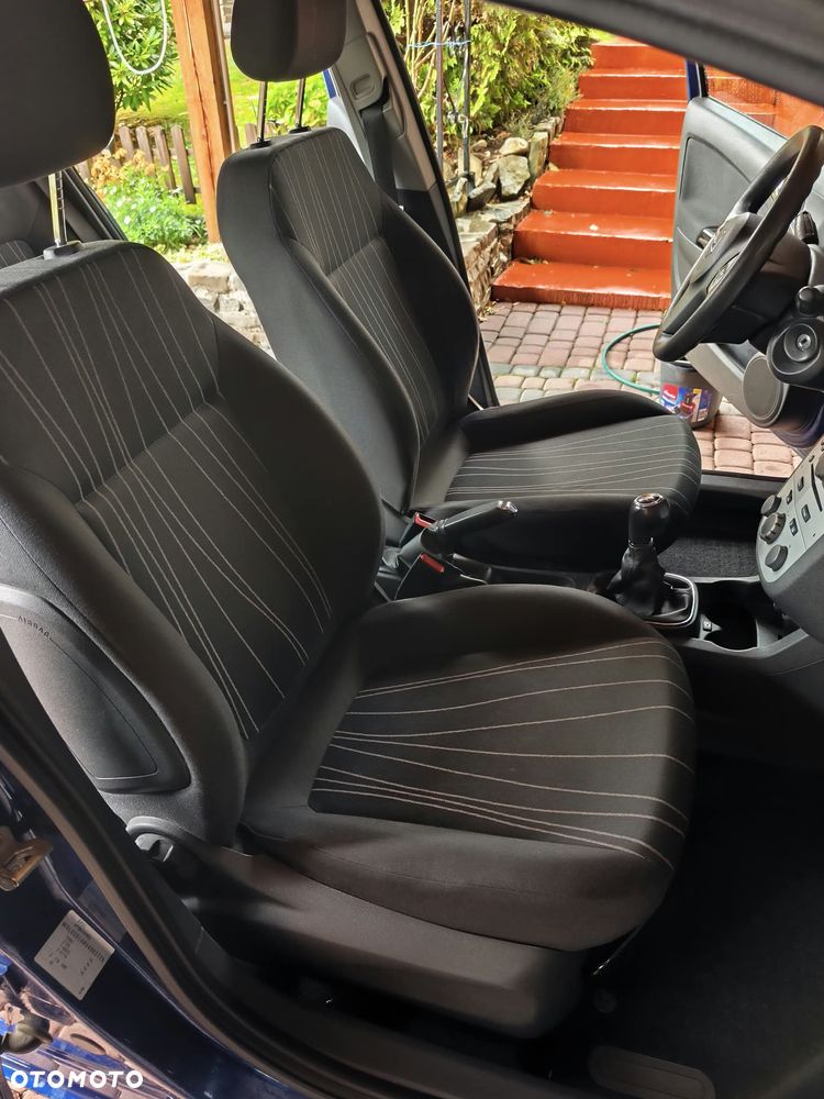 Opel Corsa - 15