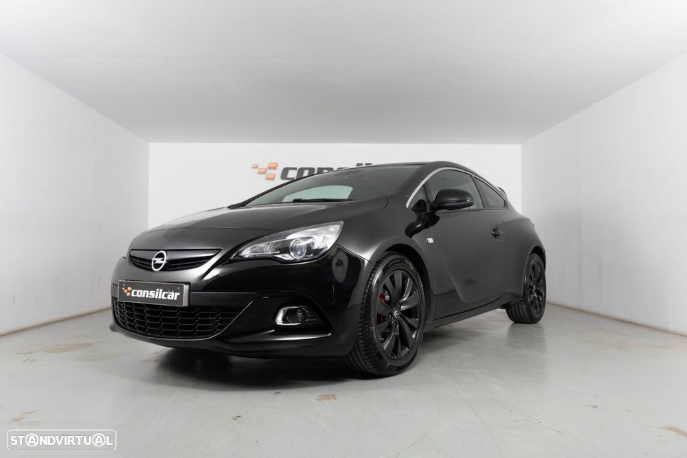 Opel Astra GTC - 8