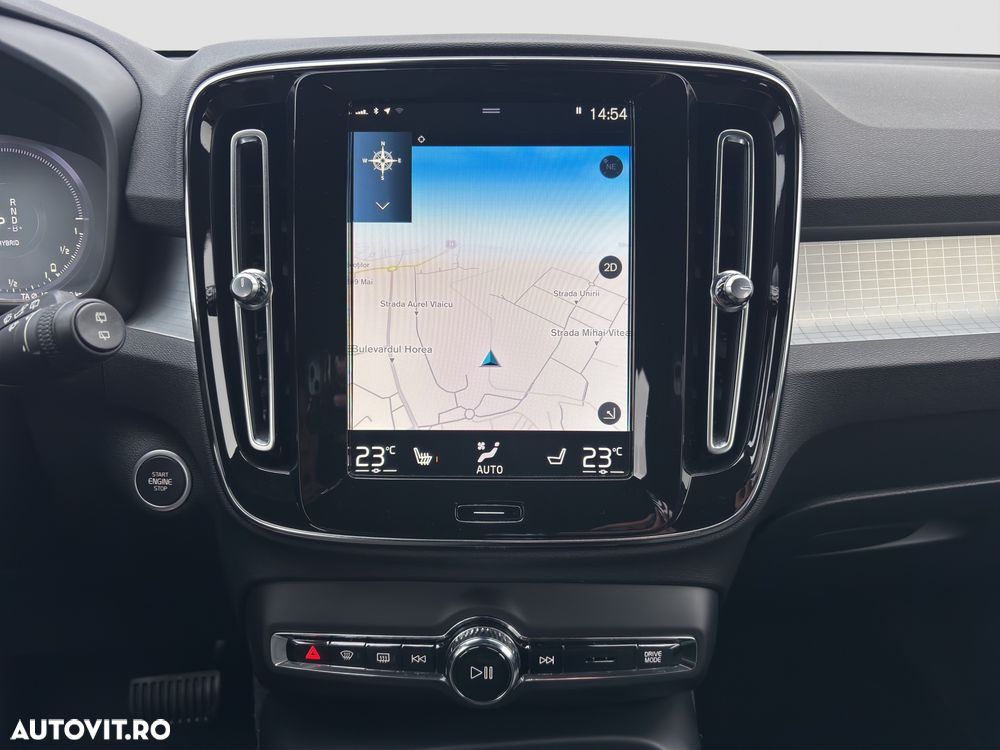 Volvo XC 40 T5 Recharge DKG Inscription Expression - 17