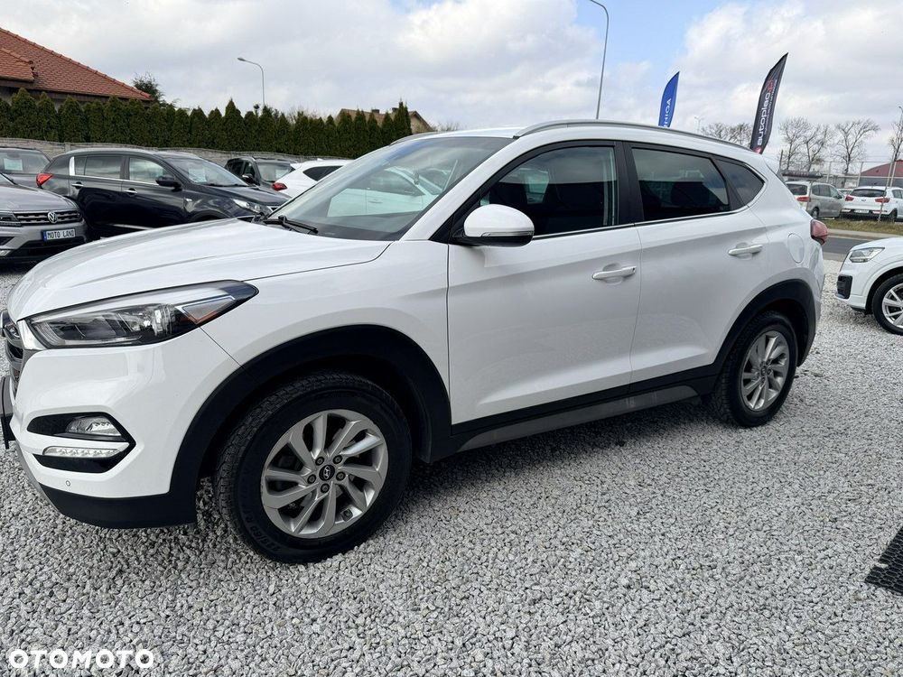 Hyundai Tucson blue 1.7 CRDi 2WD Passion - 6