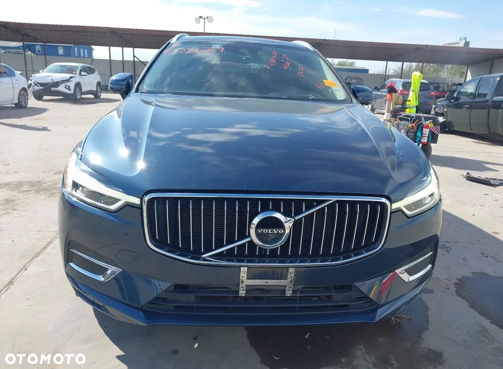 Volvo XC 60 - 8