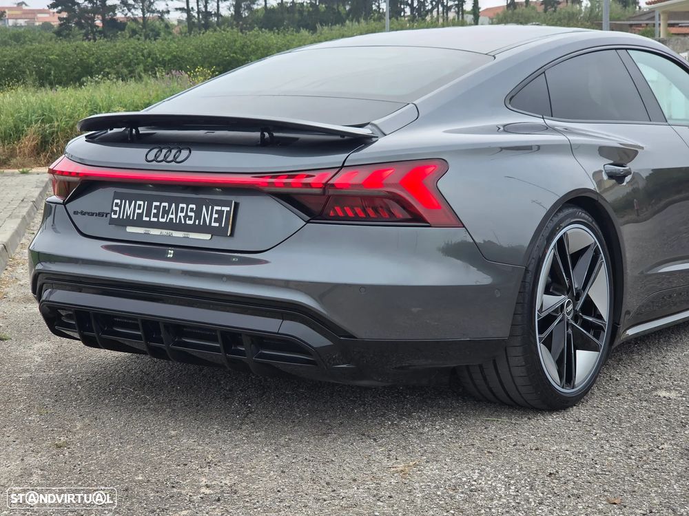 Audi e-tron GT quattro - 21
