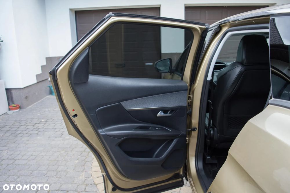 Peugeot 3008 2.0 HDi Allure - 28