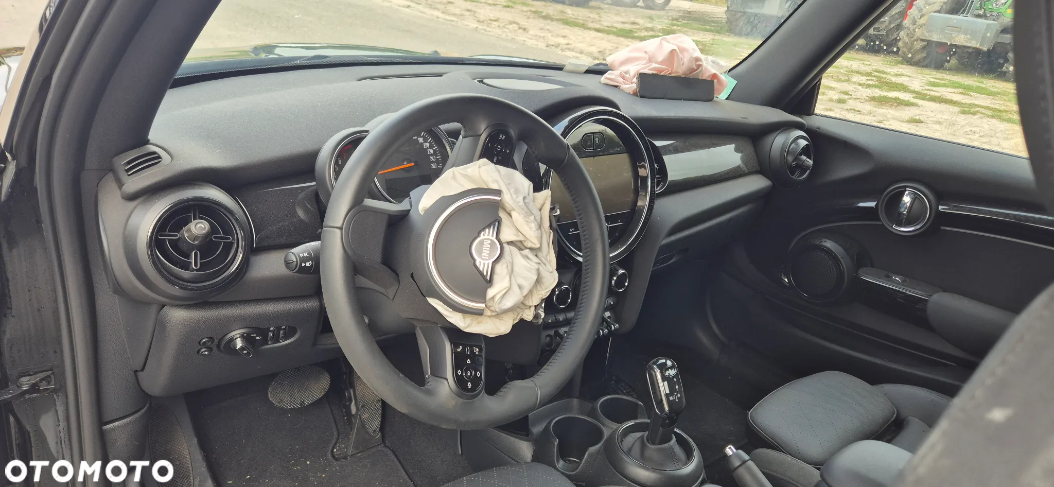 MINI Cooper - 24