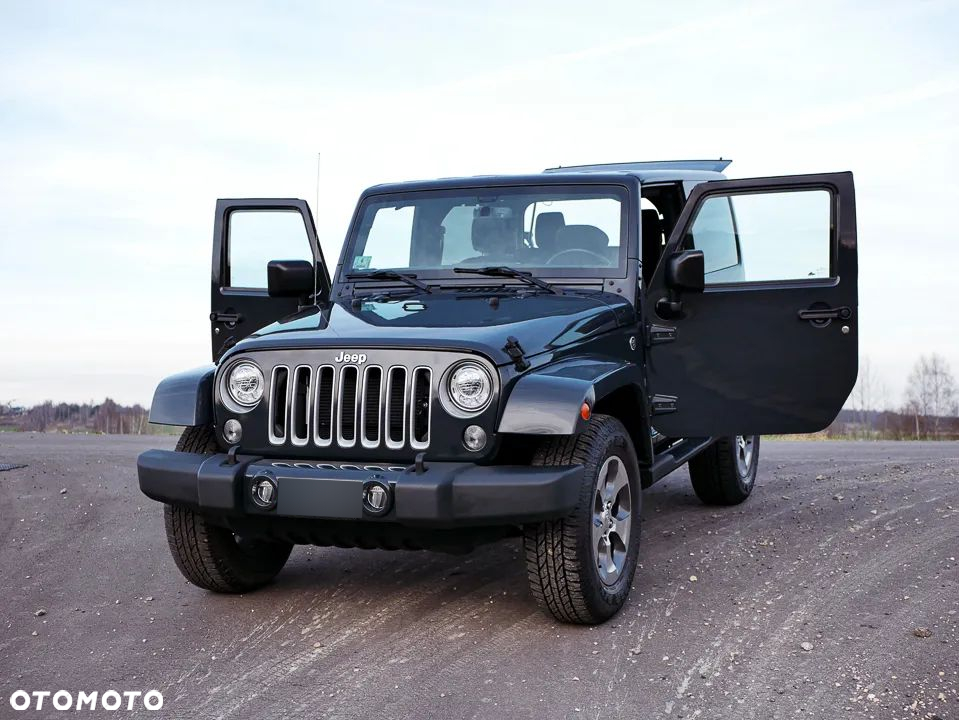 Jeep Wrangler - 15