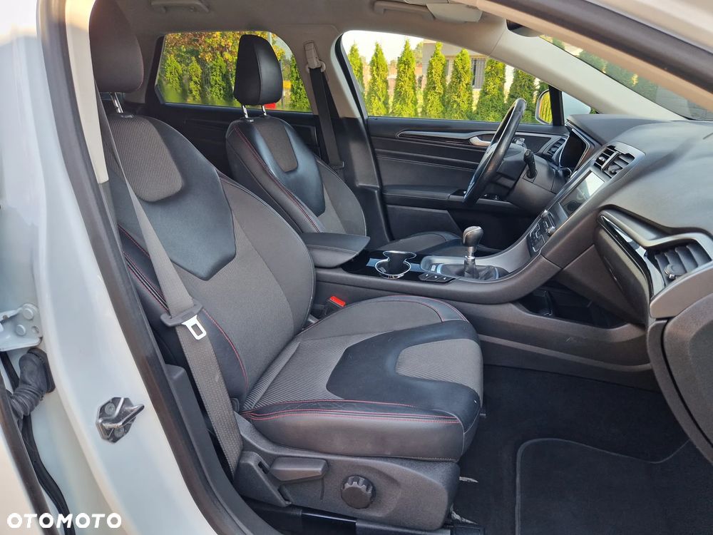 Ford Mondeo 2.0 TDCi STart-Stopp ST-Line - 15