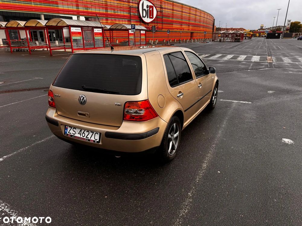 Volkswagen Golf IV 1.9 TDI Highline - 8