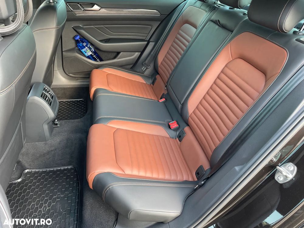 Volkswagen Passat 2.0 TDI DSG R Executive - 25