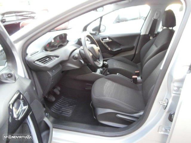 Peugeot 208 1.0 VTi Active - 9