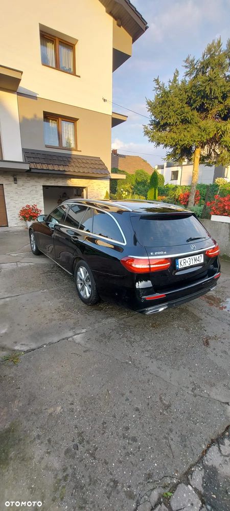 Mercedes-Benz Klasa E 200 d 9G-TRONIC Avantgarde - 4