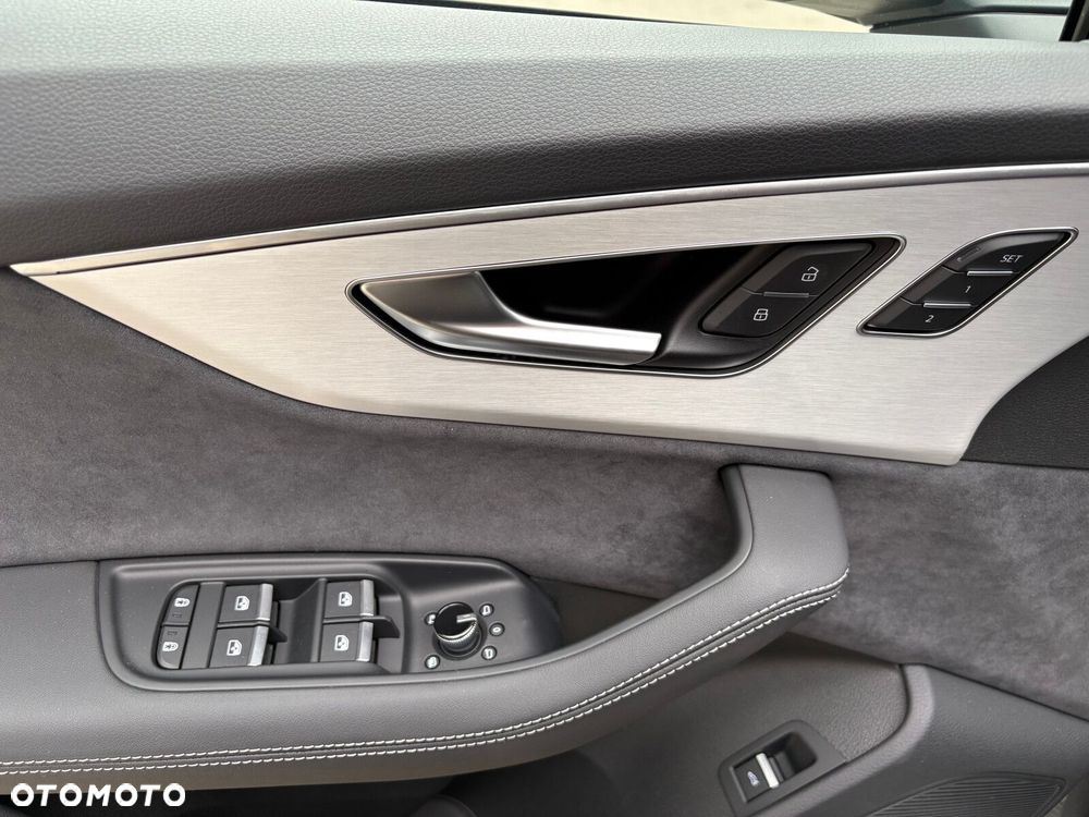 Audi Q7 - 22