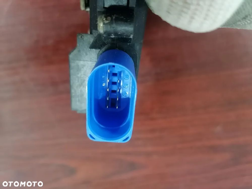 Zamek Drzwi Lewy/Prawy Przód Audi VW Skoda Seat 3D1837015 3D1837016 - 8