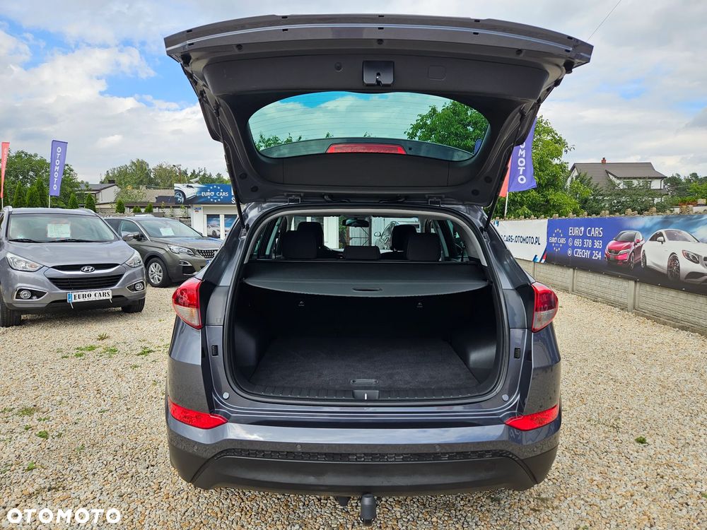 Hyundai Tucson 1.6 GDI BlueDrive Style 2WD - 19
