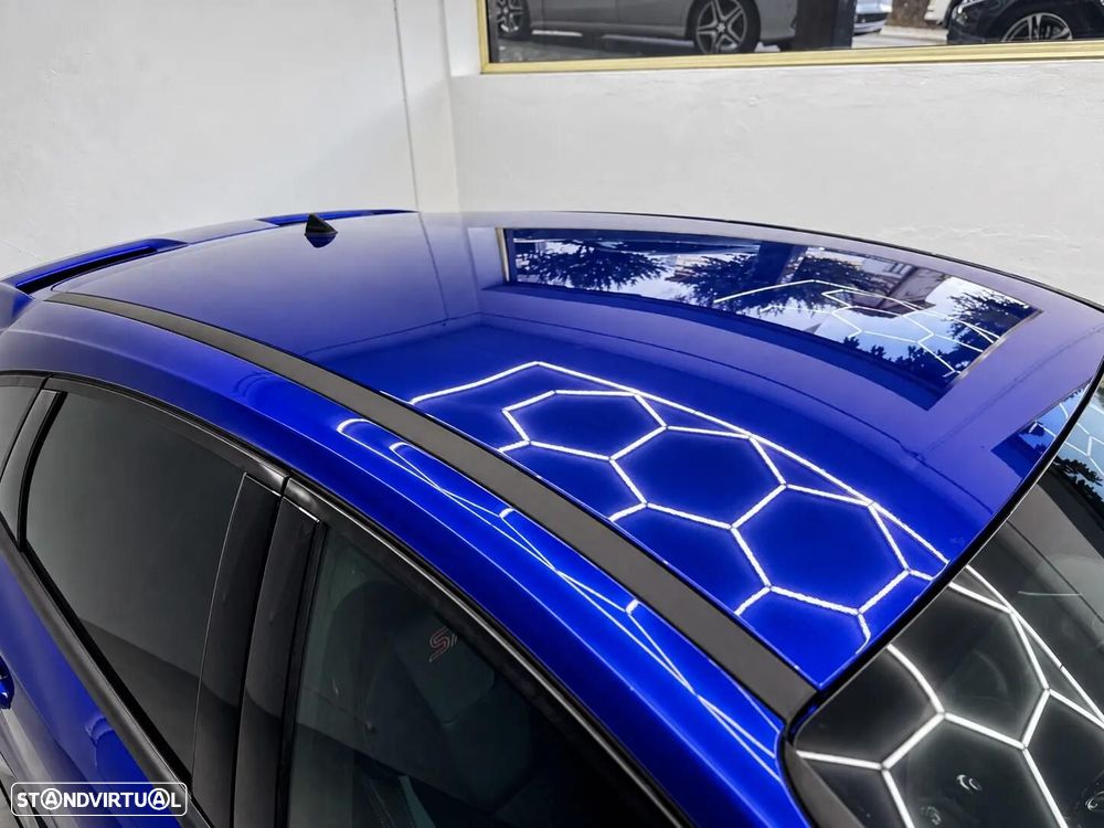 Ford Focus 2.0 EcoBoost ST c/ Pack Pele Desportiva - 13