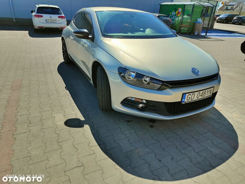 Volkswagen Scirocco 2.0 TDI - 10
