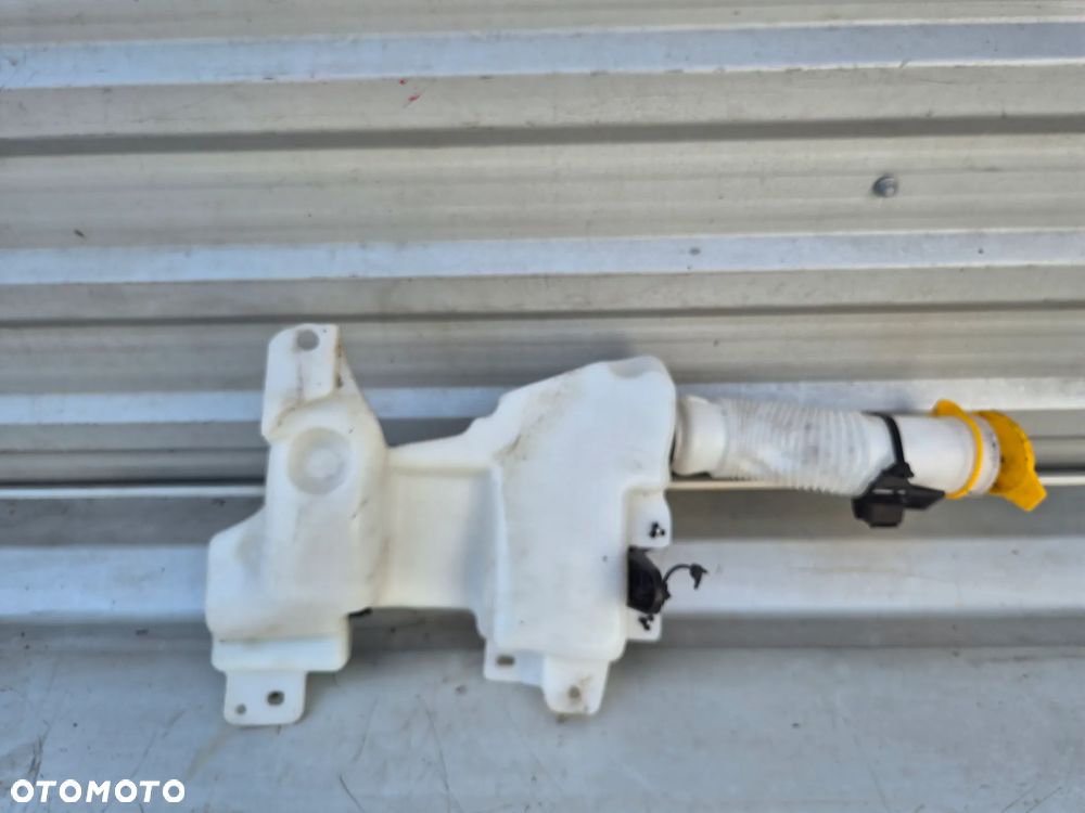 Zbiorniczek płynu spryskiwaczy Jeep Renegade Lift - 2