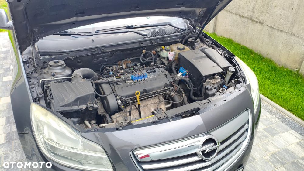 Opel Insignia 1.8 - 7