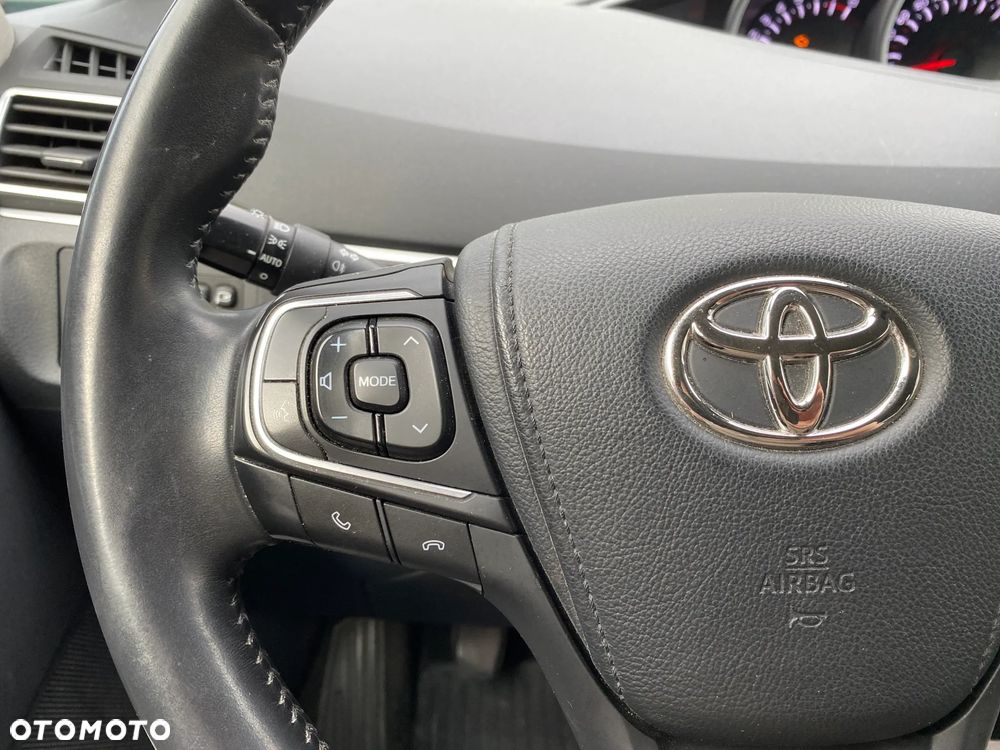 Toyota Verso 1.8 Premium EU6 - 17