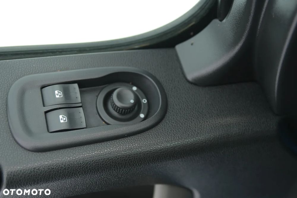 Renault MASTER 2.3 dCi 165KM * Z Belgii * KLIMA * 2 boczne drzwi przesuwne! * SUPER STAN! - 28