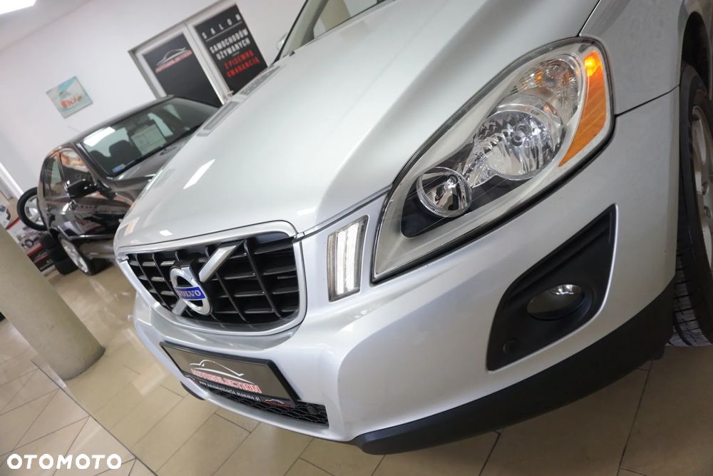 Volvo XC 60 2.4D DRIVe Momentum - 12