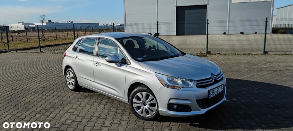 Citroën C4 1.4 VTi Attraction - 1